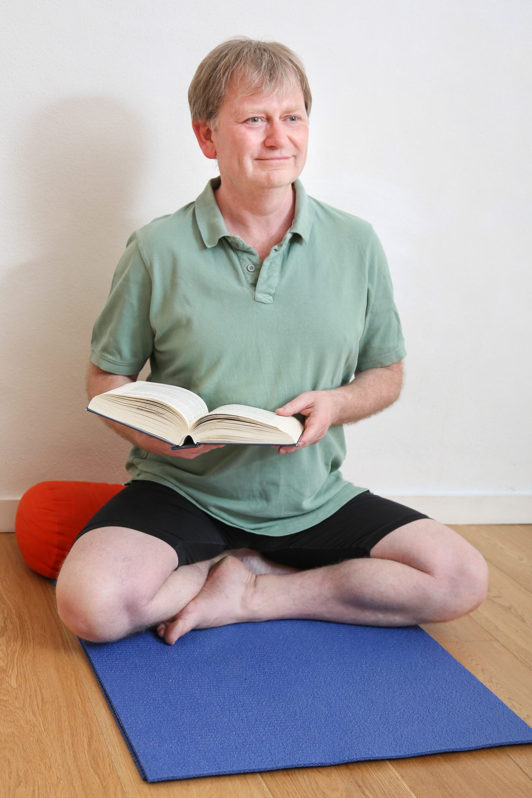 A weekend of Yoga with Graham Burns